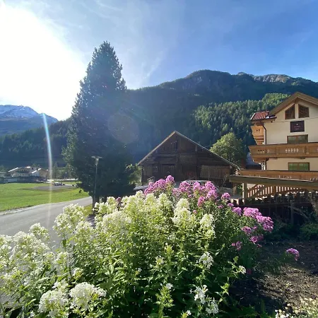 Alpine - Chalet&apart Sölden